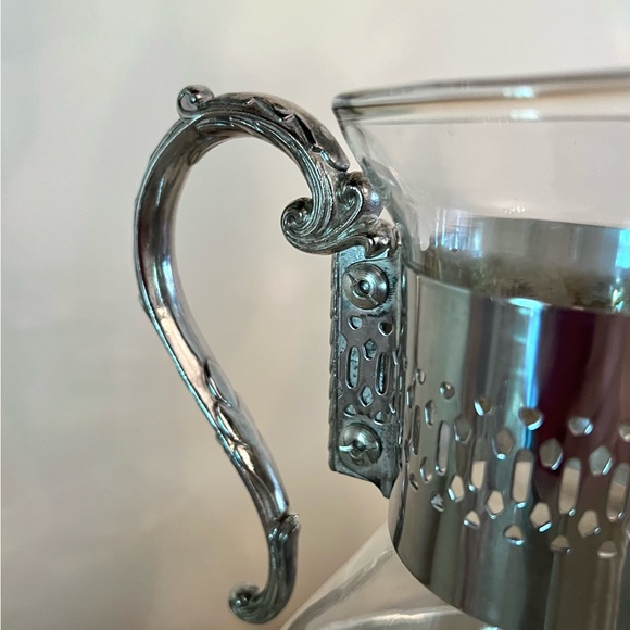 Vintage Ornate Silver plated Corning Carafe Serving Heat Proof Glass Pitcher - Picture 8 of 14